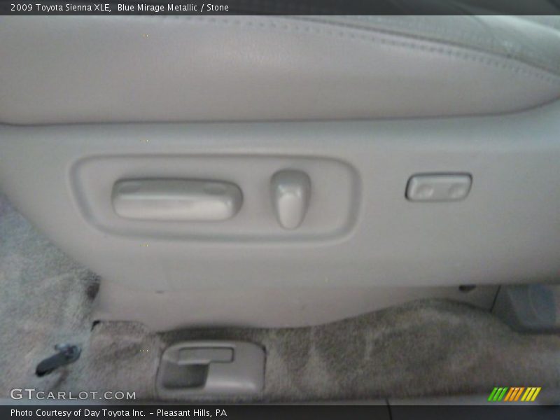 Blue Mirage Metallic / Stone 2009 Toyota Sienna XLE