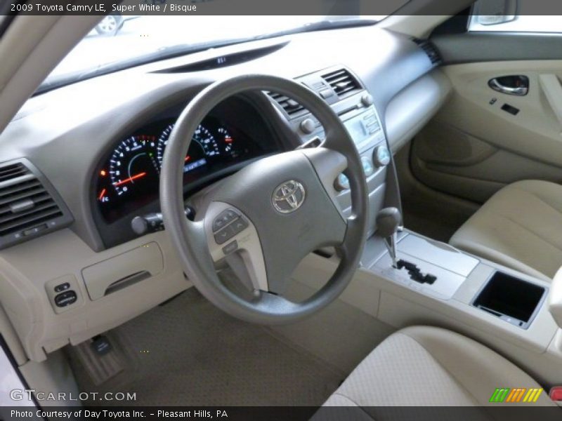 Super White / Bisque 2009 Toyota Camry LE