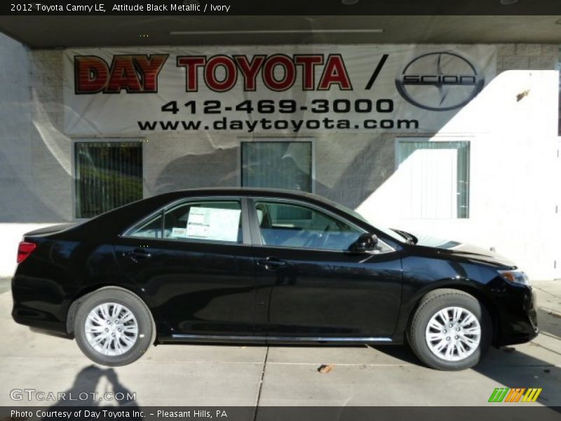 Attitude Black Metallic / Ivory 2012 Toyota Camry LE