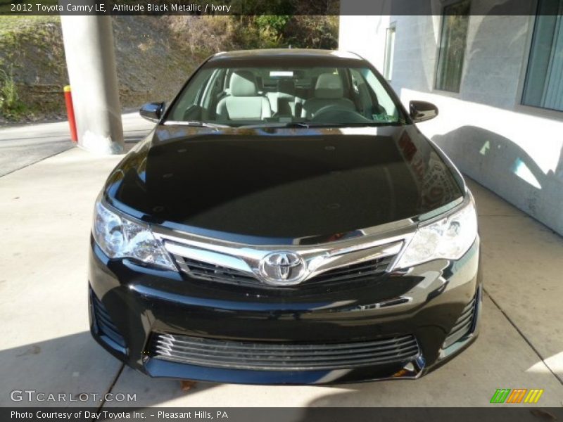 Attitude Black Metallic / Ivory 2012 Toyota Camry LE