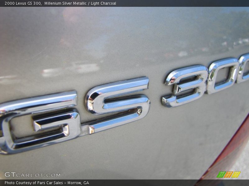 Millenium Silver Metallic / Light Charcoal 2000 Lexus GS 300