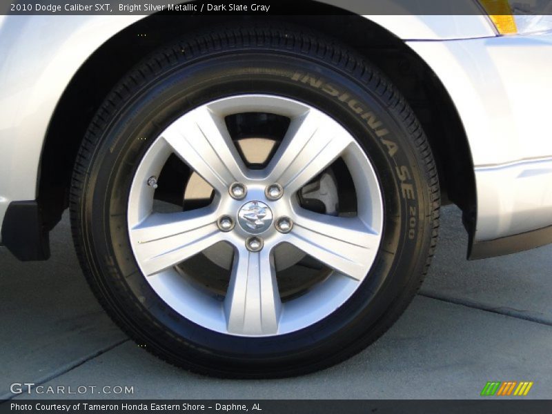 Bright Silver Metallic / Dark Slate Gray 2010 Dodge Caliber SXT