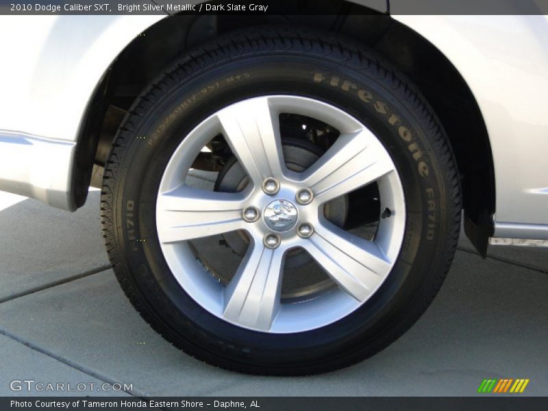 Bright Silver Metallic / Dark Slate Gray 2010 Dodge Caliber SXT