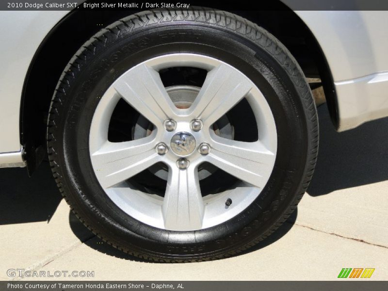 Bright Silver Metallic / Dark Slate Gray 2010 Dodge Caliber SXT