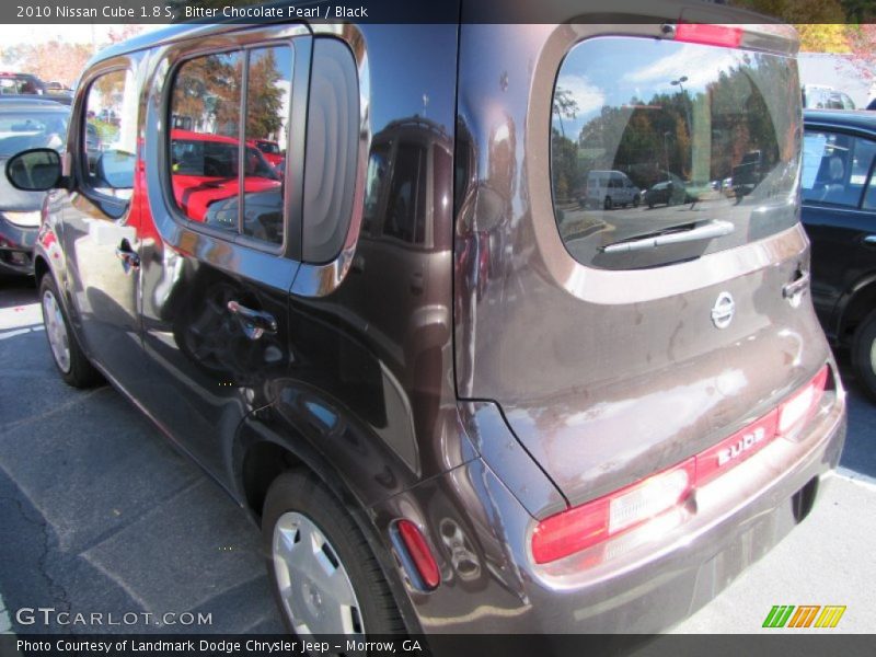 Bitter Chocolate Pearl / Black 2010 Nissan Cube 1.8 S