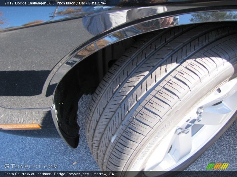 Pitch Black / Dark Slate Gray 2012 Dodge Challenger SXT