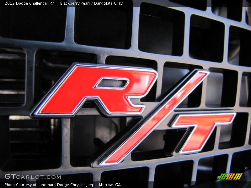 Blackberry Pearl / Dark Slate Gray 2012 Dodge Challenger R/T