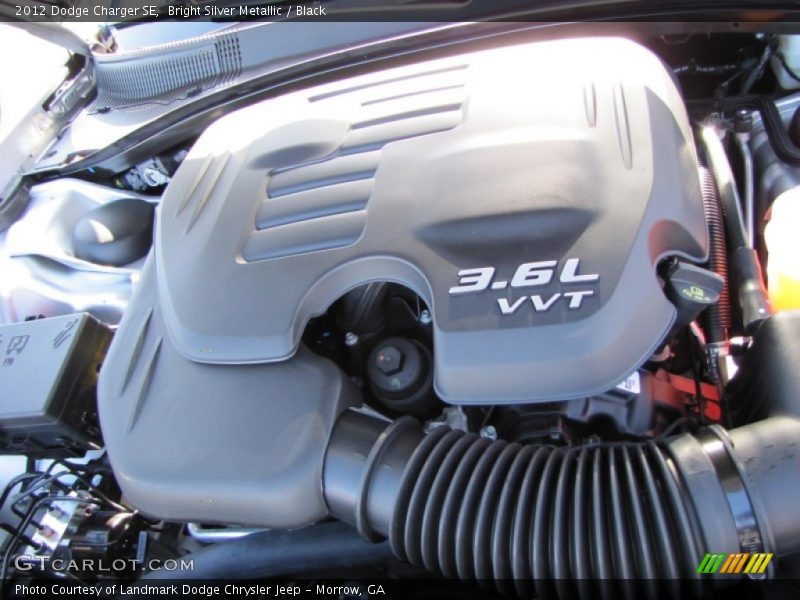 Bright Silver Metallic / Black 2012 Dodge Charger SE