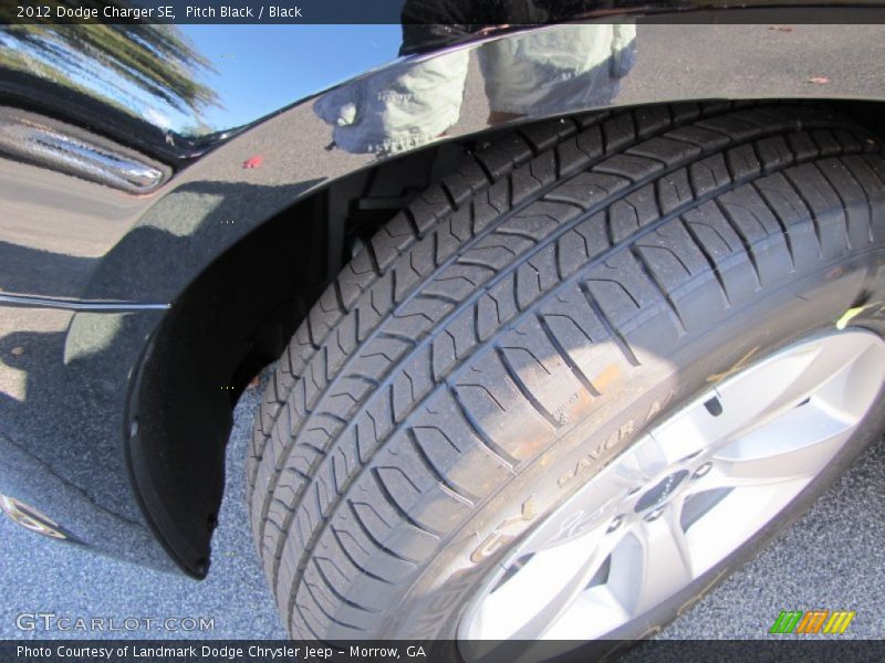 Pitch Black / Black 2012 Dodge Charger SE
