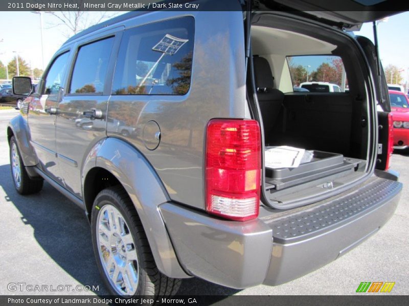 Mineral Gray Metallic / Dark Slate Gray 2011 Dodge Nitro Heat