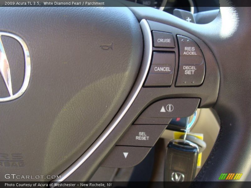 White Diamond Pearl / Parchment 2009 Acura TL 3.5