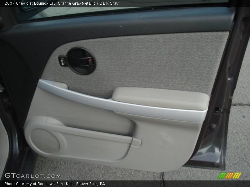 Granite Gray Metallic / Dark Gray 2007 Chevrolet Equinox LT
