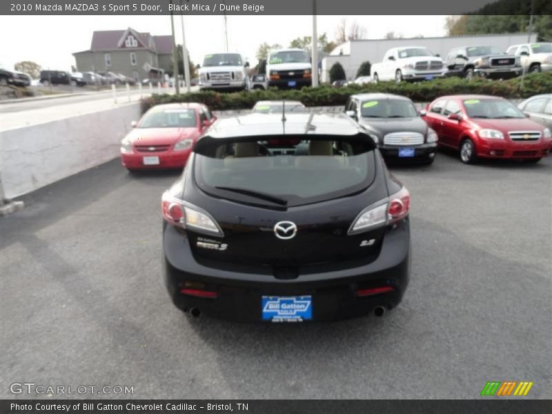 Black Mica / Dune Beige 2010 Mazda MAZDA3 s Sport 5 Door
