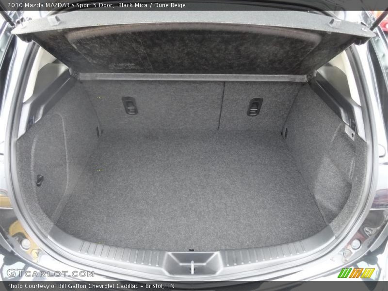 Black Mica / Dune Beige 2010 Mazda MAZDA3 s Sport 5 Door
