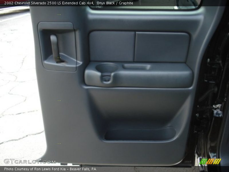Onyx Black / Graphite 2002 Chevrolet Silverado 2500 LS Extended Cab 4x4