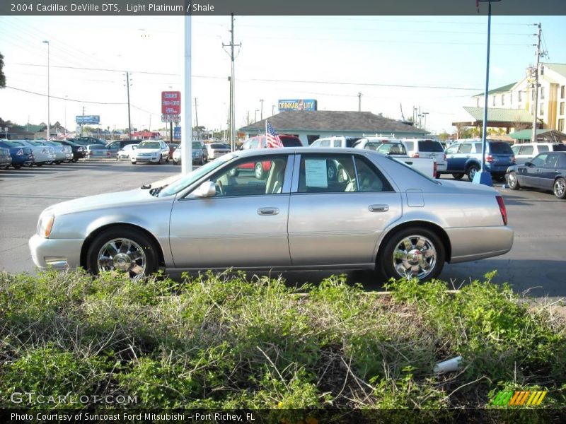 Light Platinum / Shale 2004 Cadillac DeVille DTS
