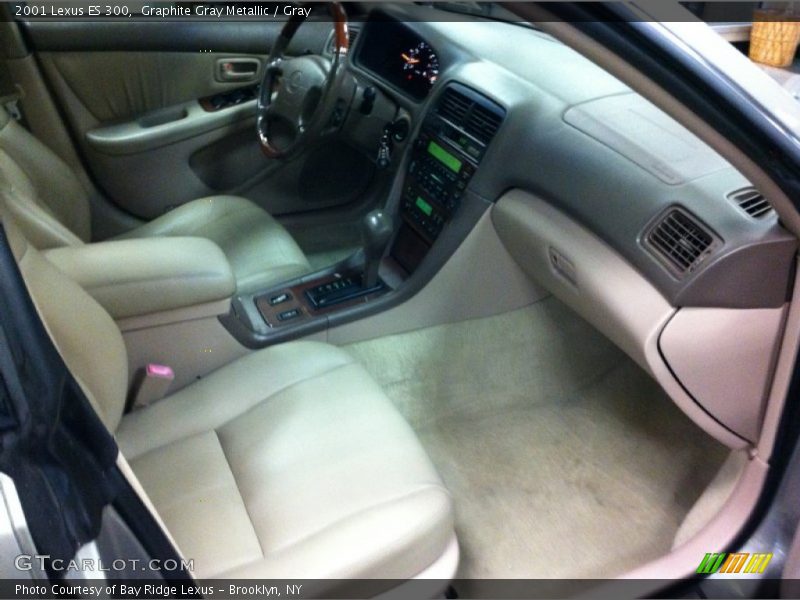 Graphite Gray Metallic / Gray 2001 Lexus ES 300