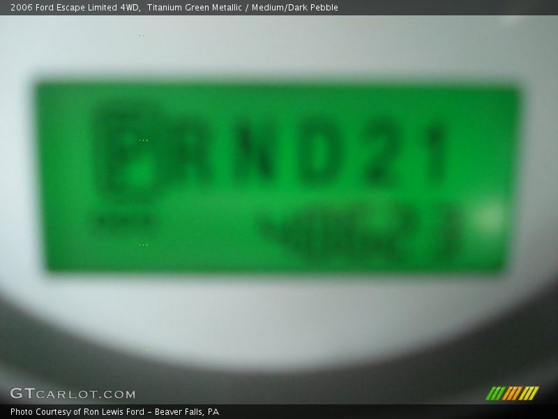 Titanium Green Metallic / Medium/Dark Pebble 2006 Ford Escape Limited 4WD