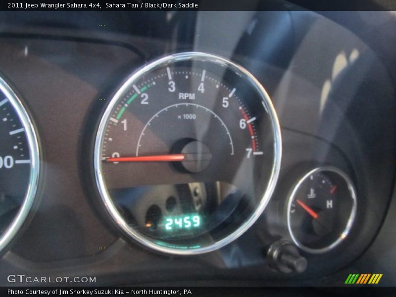 Sahara Tan / Black/Dark Saddle 2011 Jeep Wrangler Sahara 4x4