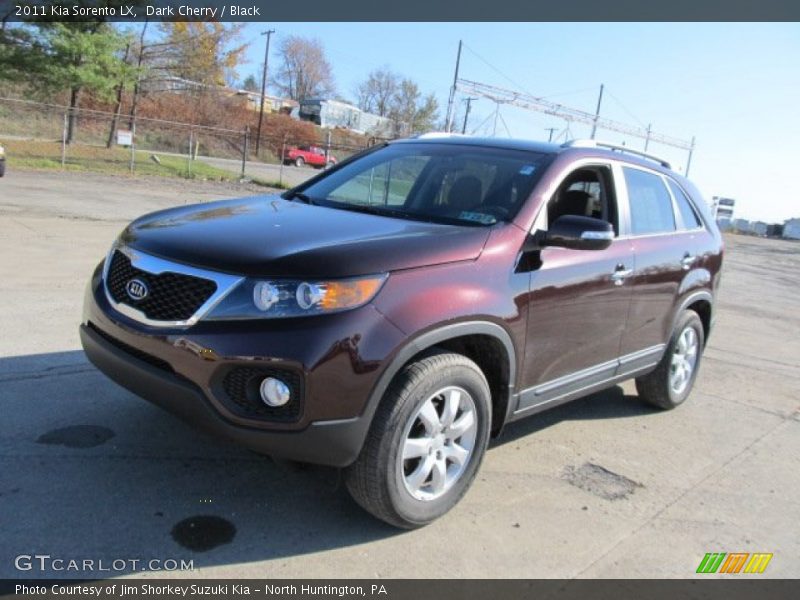 Dark Cherry / Black 2011 Kia Sorento LX