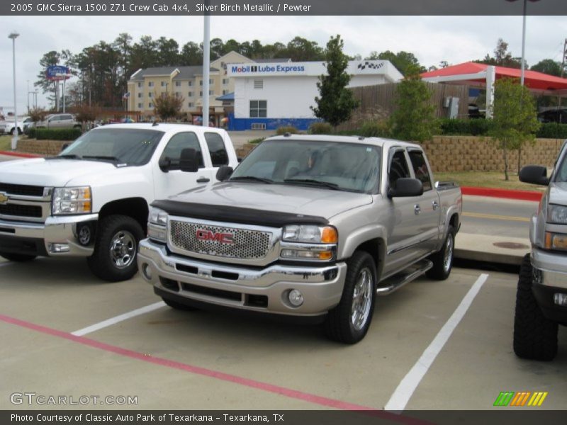 Silver Birch Metallic / Pewter 2005 GMC Sierra 1500 Z71 Crew Cab 4x4