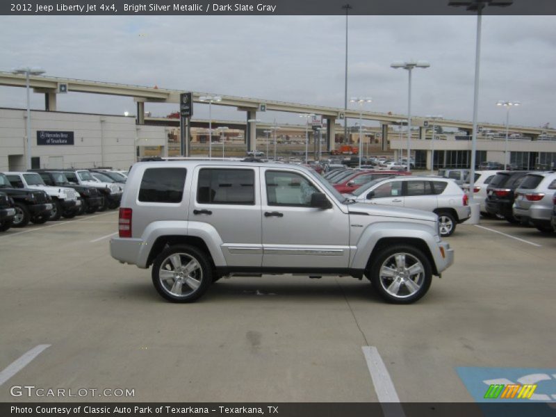 Bright Silver Metallic / Dark Slate Gray 2012 Jeep Liberty Jet 4x4