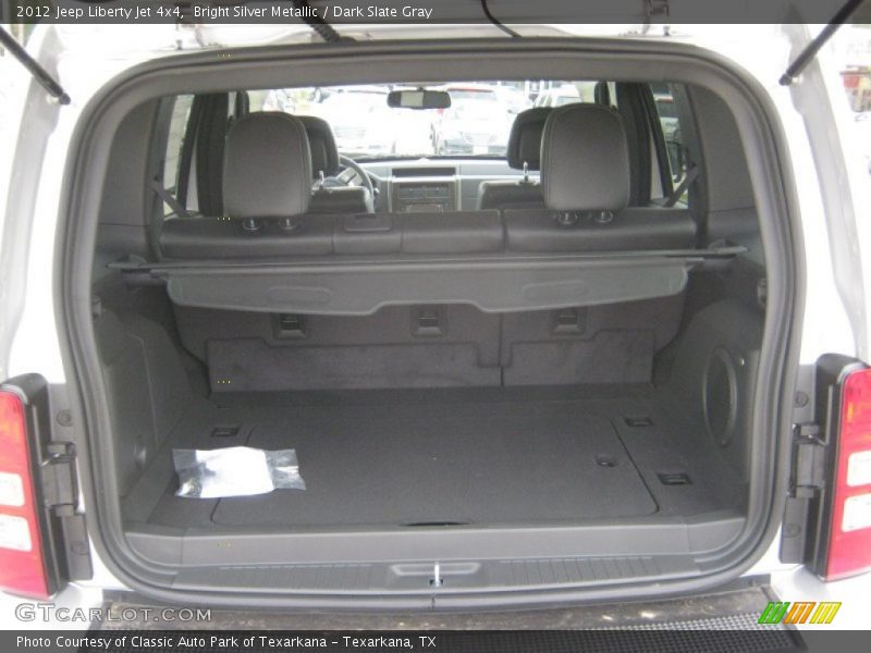 Bright Silver Metallic / Dark Slate Gray 2012 Jeep Liberty Jet 4x4