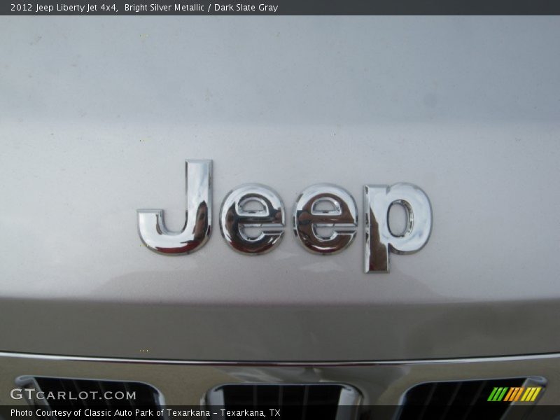 Bright Silver Metallic / Dark Slate Gray 2012 Jeep Liberty Jet 4x4