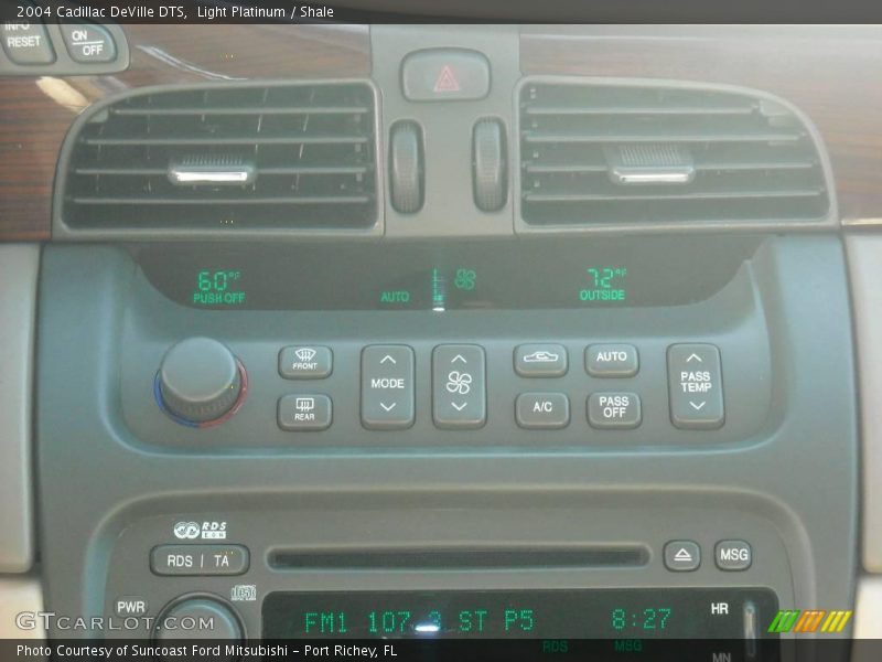 Light Platinum / Shale 2004 Cadillac DeVille DTS
