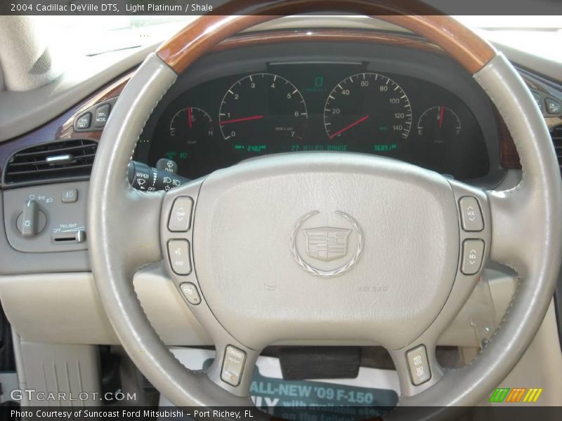 Light Platinum / Shale 2004 Cadillac DeVille DTS