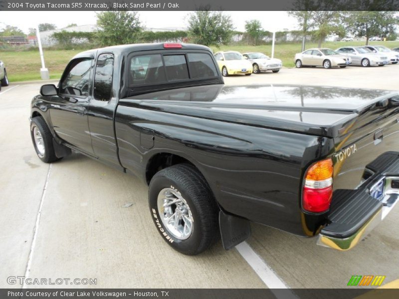Black Sand Pearl / Oak 2004 Toyota Tacoma SR5 Xtracab