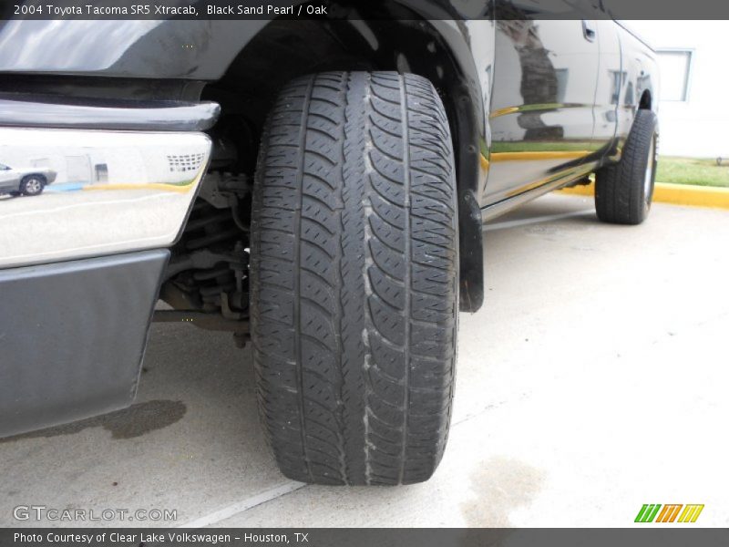 Black Sand Pearl / Oak 2004 Toyota Tacoma SR5 Xtracab