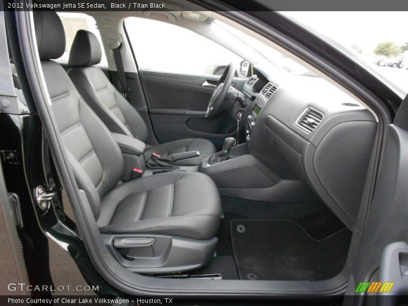 Black / Titan Black 2012 Volkswagen Jetta SE Sedan
