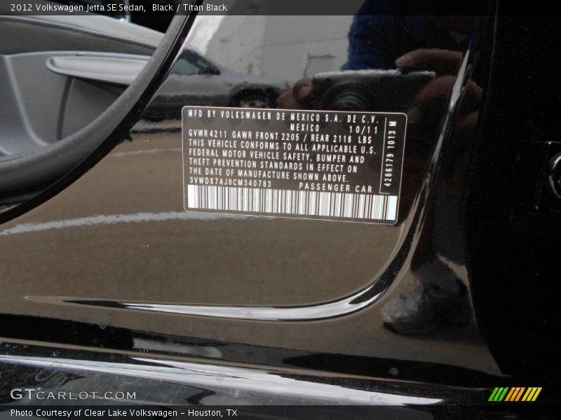 Black / Titan Black 2012 Volkswagen Jetta SE Sedan