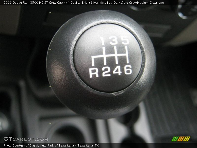  2011 Ram 3500 HD ST Crew Cab 4x4 Dually 6 Speed Manual Shifter