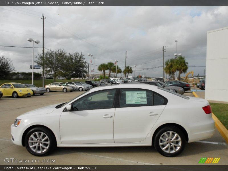 Candy White / Titan Black 2012 Volkswagen Jetta SE Sedan