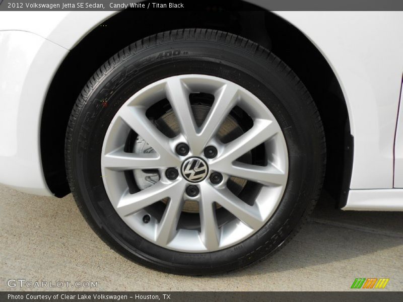 Candy White / Titan Black 2012 Volkswagen Jetta SE Sedan