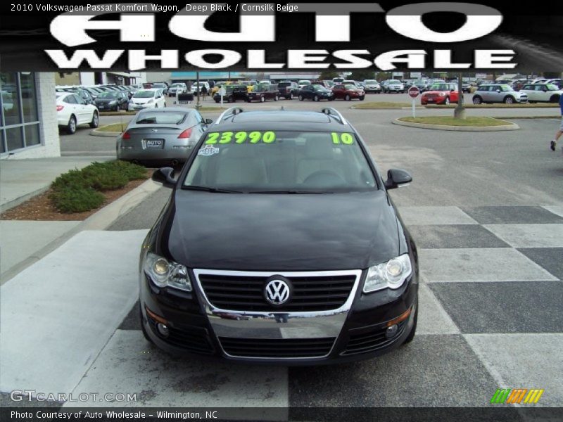 Deep Black / Cornsilk Beige 2010 Volkswagen Passat Komfort Wagon