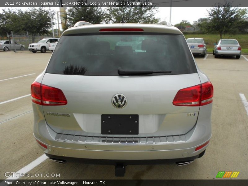 Cool Silver Metallic / Cornsilk Beige 2012 Volkswagen Touareg TDI Lux 4XMotion