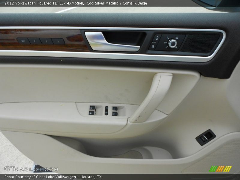 Cool Silver Metallic / Cornsilk Beige 2012 Volkswagen Touareg TDI Lux 4XMotion