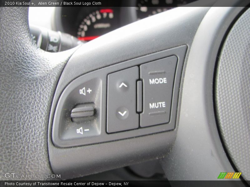 Alien Green / Black Soul Logo Cloth 2010 Kia Soul +