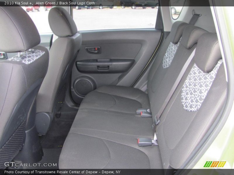 Alien Green / Black Soul Logo Cloth 2010 Kia Soul +