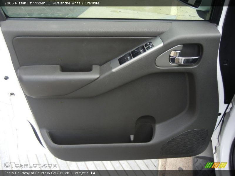 Avalanche White / Graphite 2006 Nissan Pathfinder SE