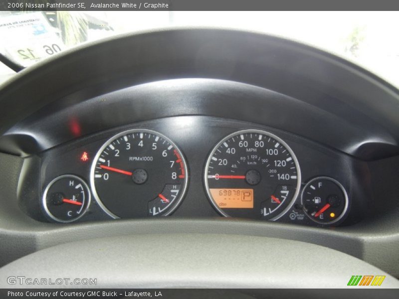 Avalanche White / Graphite 2006 Nissan Pathfinder SE