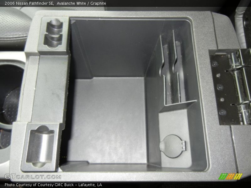 Avalanche White / Graphite 2006 Nissan Pathfinder SE