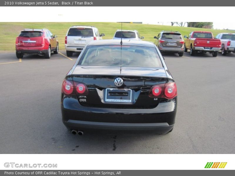 Black / Titan Black 2010 Volkswagen Jetta S Sedan