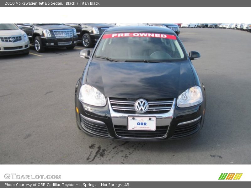 Black / Titan Black 2010 Volkswagen Jetta S Sedan