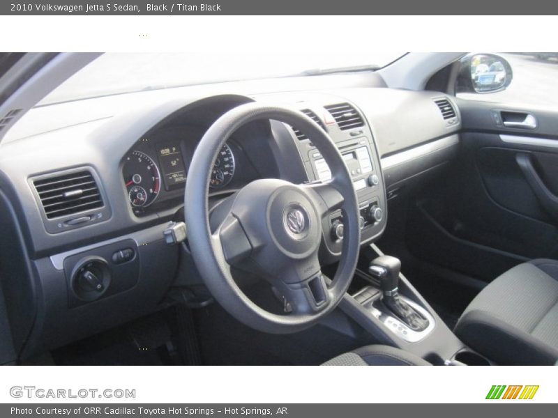 Black / Titan Black 2010 Volkswagen Jetta S Sedan