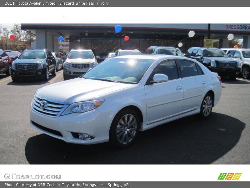 Blizzard White Pearl / Ivory 2011 Toyota Avalon Limited