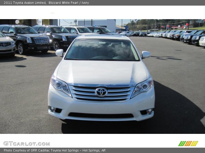 Blizzard White Pearl / Ivory 2011 Toyota Avalon Limited